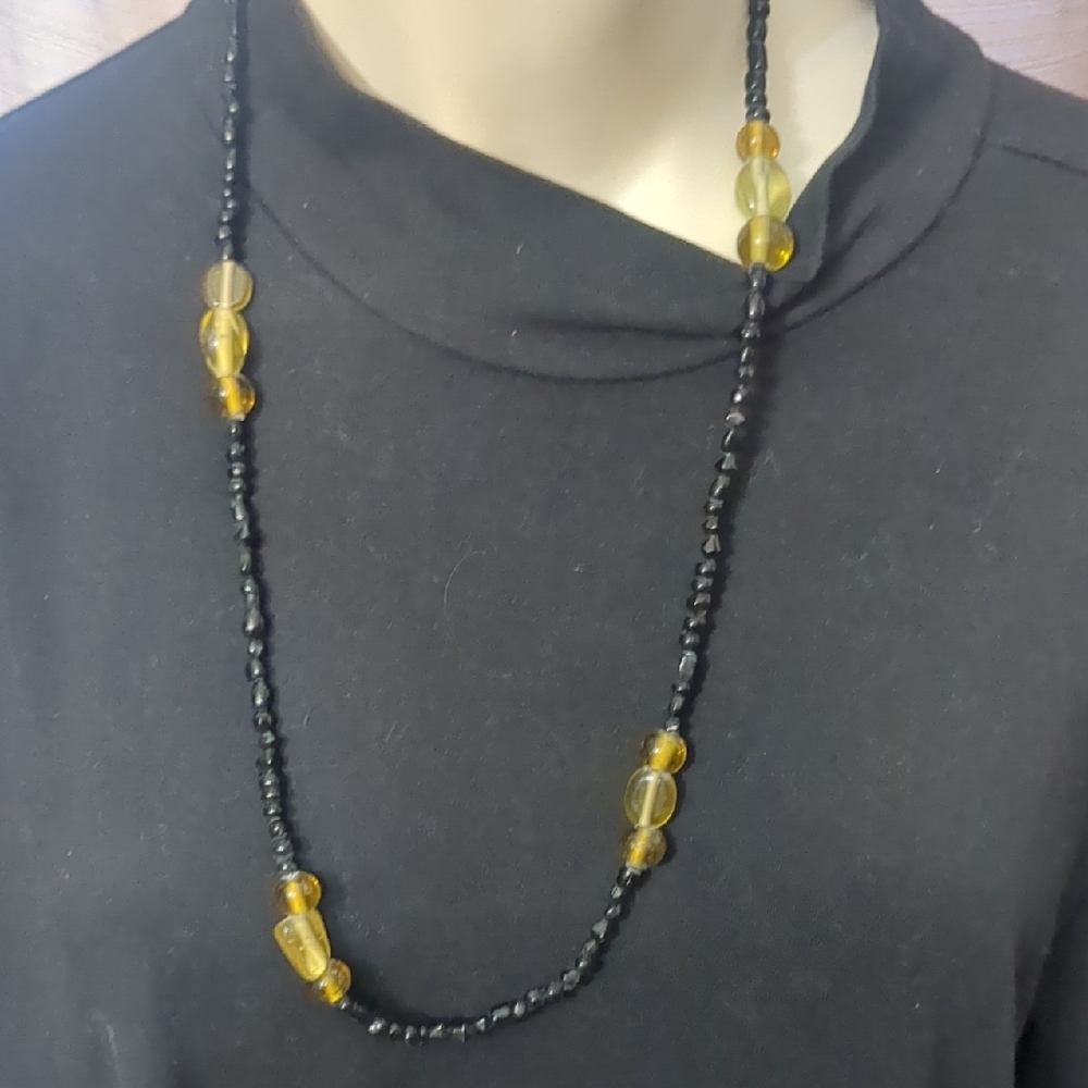 Black and Amber Beaded Women's Necklace